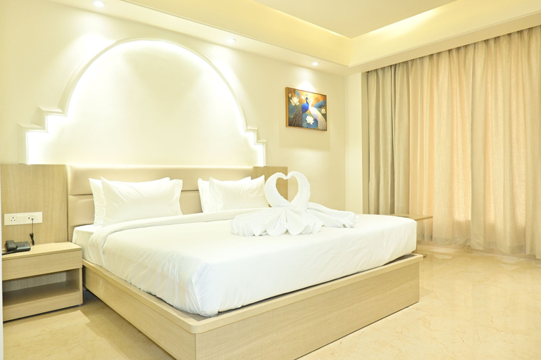 Room 2, Simran Sarovar Hotel, Satna