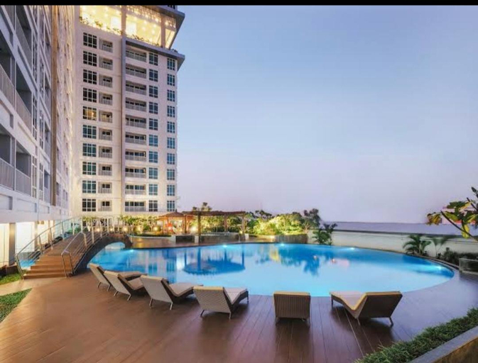 Swimming pool [outdoor] 5, Vasaka The Reiz Condo, Medan