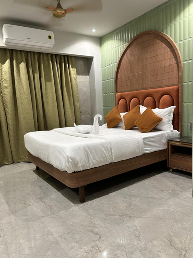 Bedroom 5, Hotel Sagar Sangam, Thane