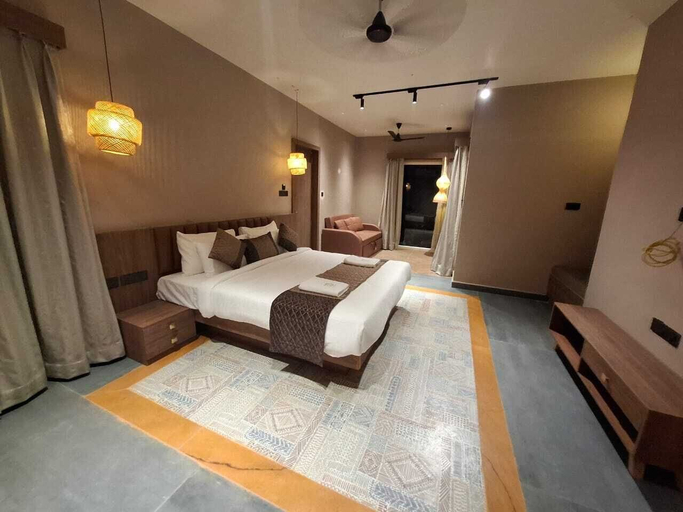Room 1, Kayo Resort, Seoni