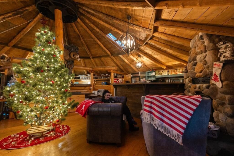 Interior 2, The Lodge at Panther River, Division No. 9