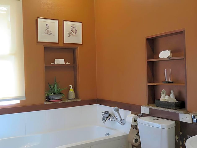Bathroom 4, Amarela Resort, Dauis