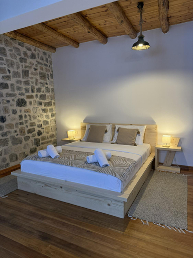 Bedroom 2, Valter & Drita's Guesthouse, Shkodrës