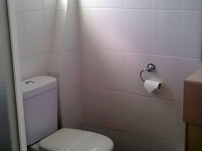 Room 3, Park Drive Motel, Kempsey
