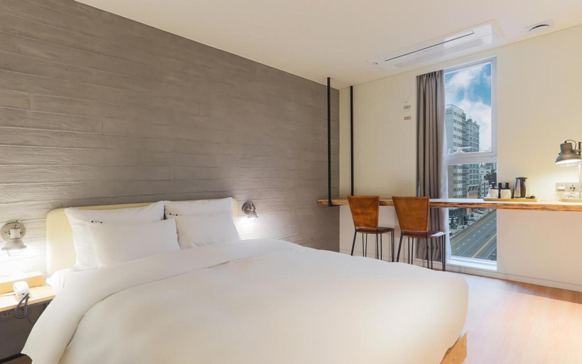 Bedroom 2, H Avenue Dongdaemun Sungshin, Seongbuk