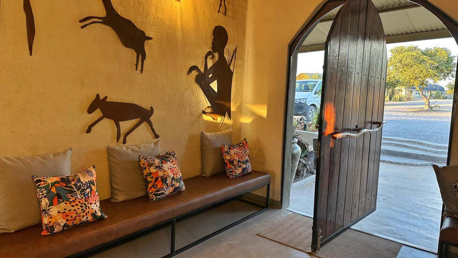 Public Area, Ugab Terrace Lodge, Kamanjab