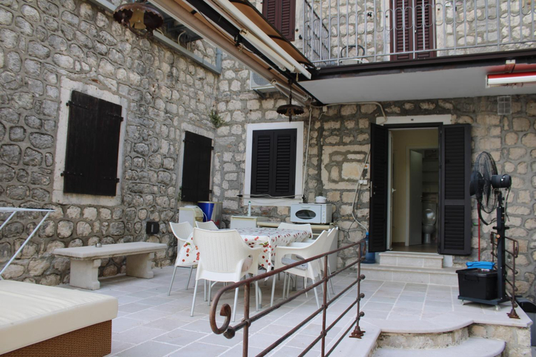 Others 3, Kotor apartments, Ljuta
