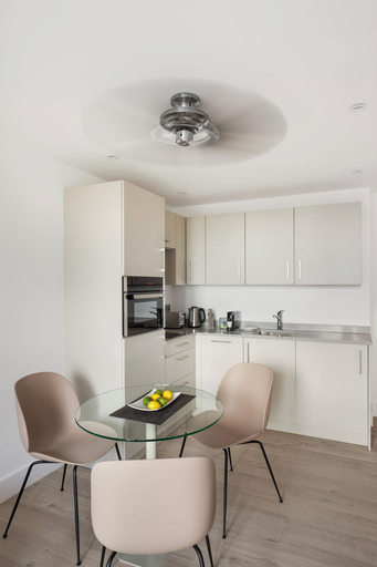 Bedroom 2, Micklegate By Supercity Aparthotels, York