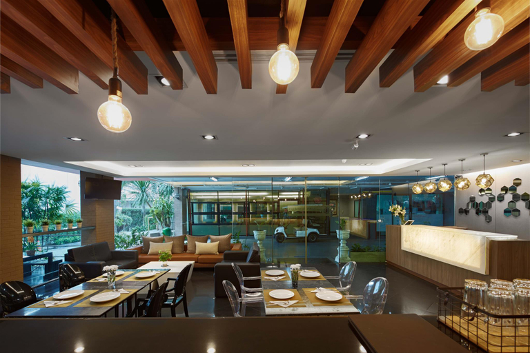 Food & Drinks 5, Diamond Residence Ratchada Hotel, Huai Kwang