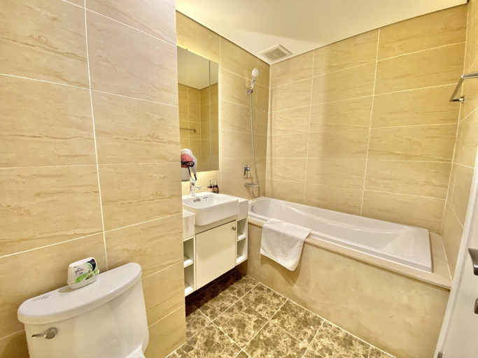 Bathroom 3, Luxury Apartment Vinhomes D'Capitale, Cầu Giấy