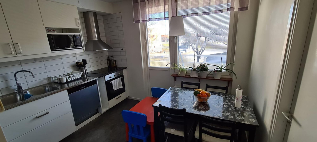 Private kitchen, 2 Bedroomapartment in Danderyd, City Stay, Danderyd