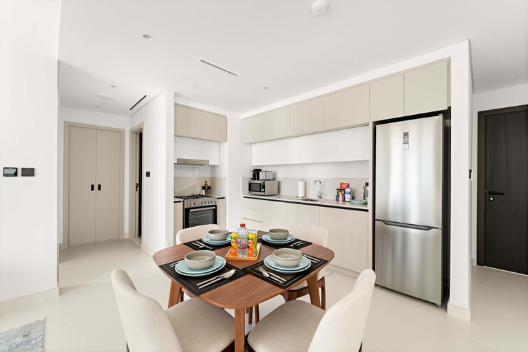 Room 5, Silkhaus 1bdr w Sofa Bed Private Beach Access, Dubai