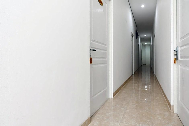 Exterior & Views 2, Formerly RedDoorz @ Graha Cemerlang Maros, Maros