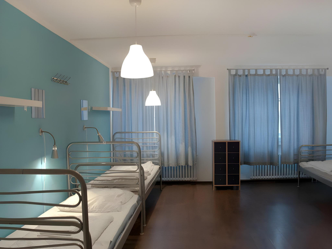 Bedroom 3, Station Hostel, Köln