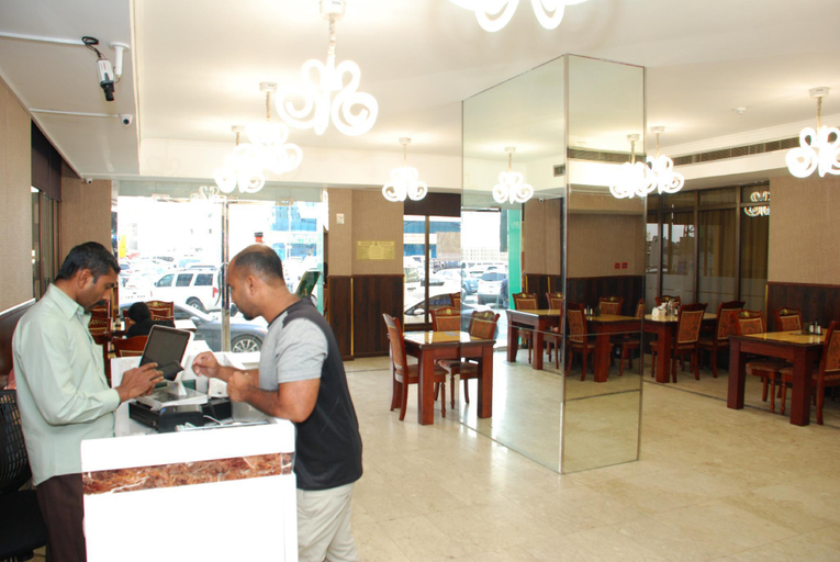 Food & Drinks 5, Al Buhairah Hotel Apartments, Sharjah City