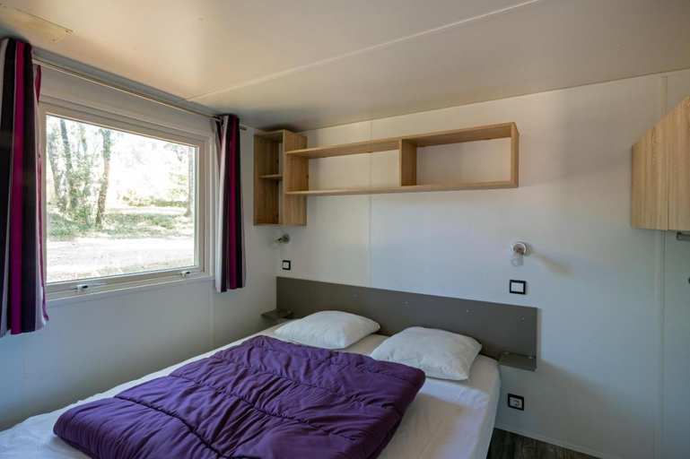 Bedroom 3, Camping Glamping Le Pech Charmant, Dordogne