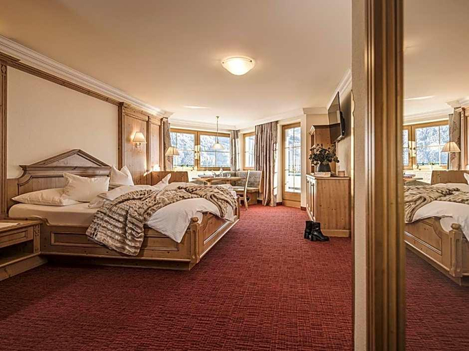 Bedroom 3, Ferienhotel Platzlhof, Schwaz