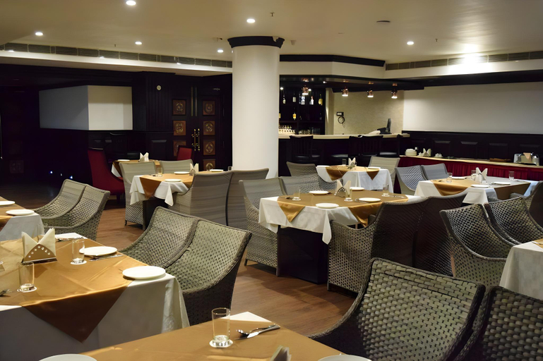 Food & Drinks 5, Atithi, Kamrup Metropolitan