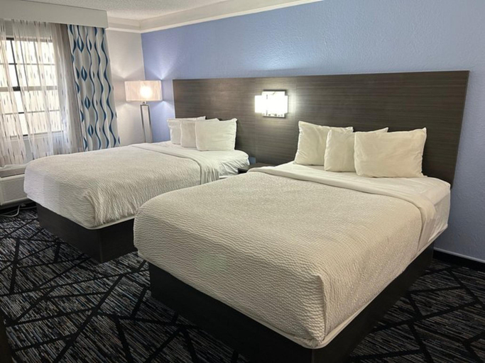 Bedroom 4, Best Western Schaumburg – OHare NW, Cook