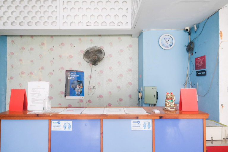 Public Area 3, Formerly RedDoorz @ Jalan Brigjend Katamso Medan 2, Medan