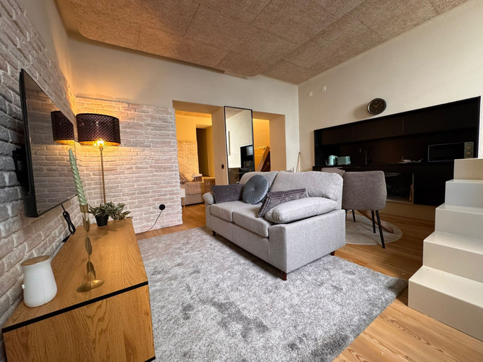 Room 2, Downtown River Superior New Flat, Lisbon
