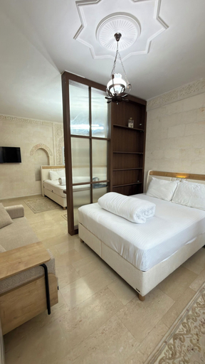 Bedroom 3, Turabdin Hotel, Midyat