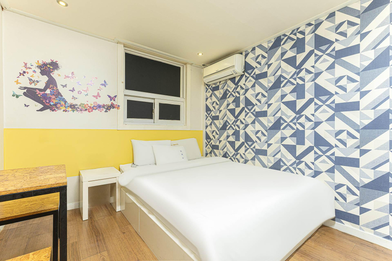 Bedroom 2, Suwon Yeonmu-dong Su, Suwon