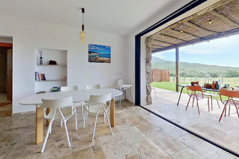 Dining 2, Bergeries de l'Argiale, Corse-du-Sud