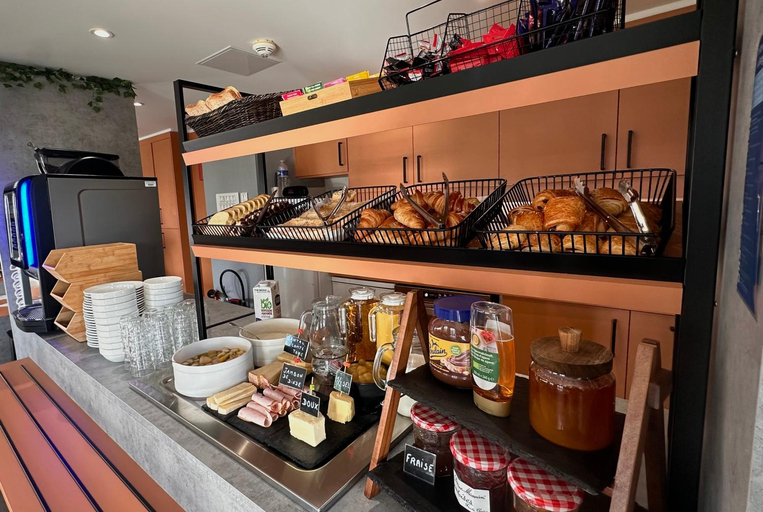 Food & Drinks 4, ibis budget Niort - La Creche, Deux-Sèvres