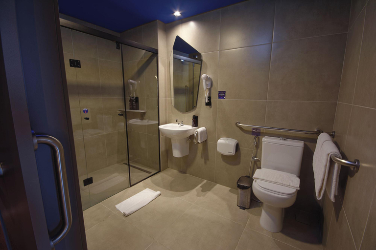 Bathroom 4, Golden Tower Express Nacoes Unidas, São Paulo