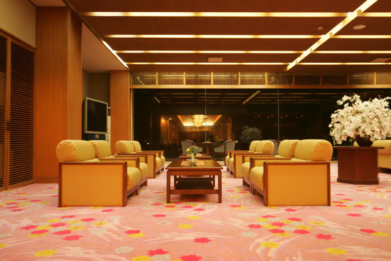 Public Area 3, Satorikan, Gosen