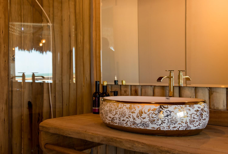Bathroom, Positano Village, Aracati