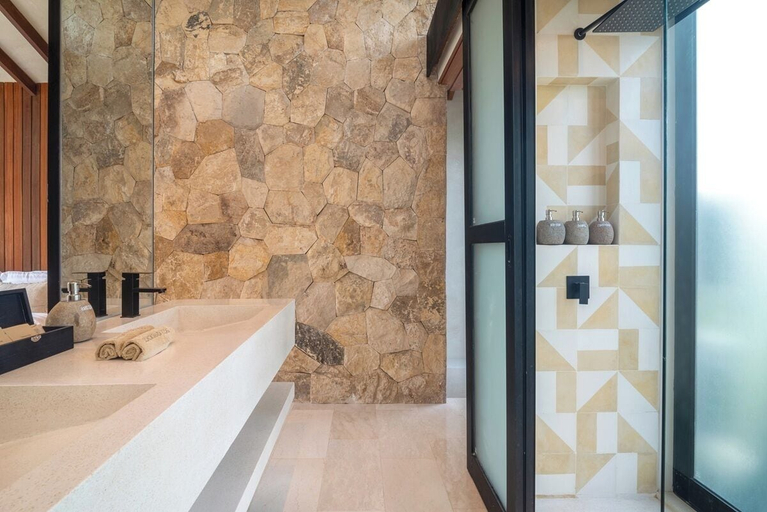 Bathroom 4, Arvatya Villas Bingin, Uluwatu by Blacksand, Badung