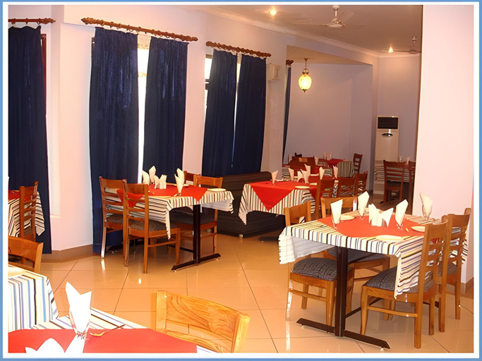 Food & Drinks 4, Hotel Grand Riviera, Sirmaur