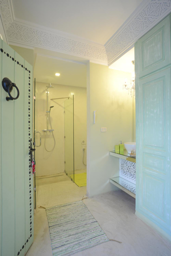 Bathroom, Dar Antonia, Sousse Médina