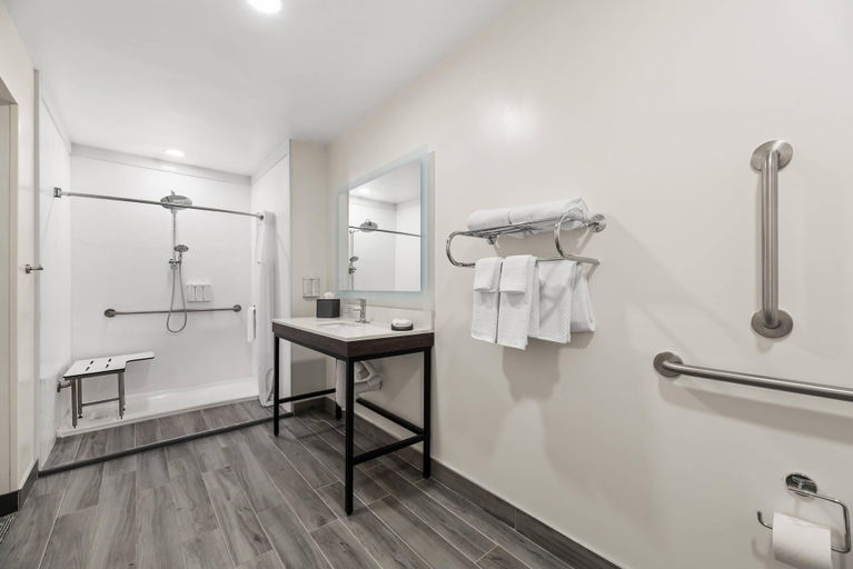 Bathroom 5, The Ellsworth Hotel, an Ascend Collection Hotel, Coconino