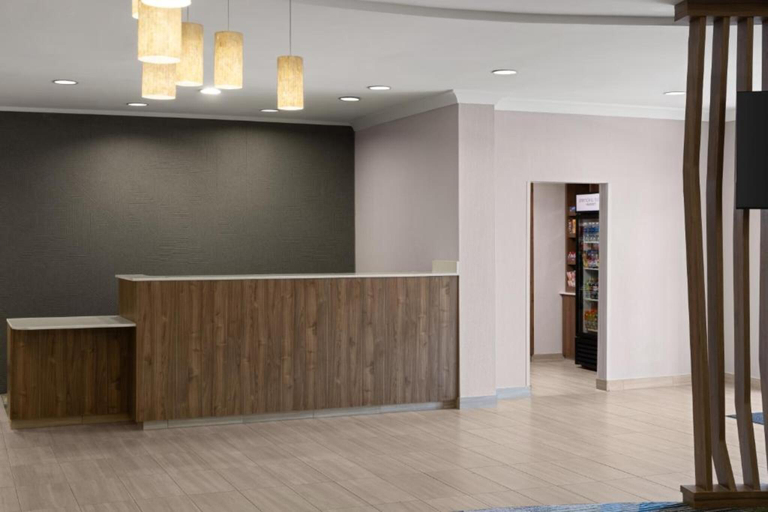 Public Area 2, SpringHill Suites by Marriott Fort Myers Airport, Lee