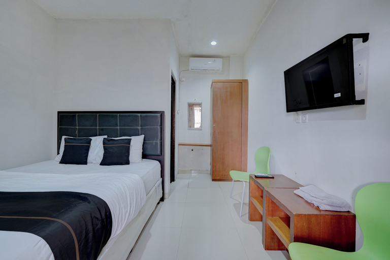 Room 5, OYO 95119 Syariah Sm, Bogor
