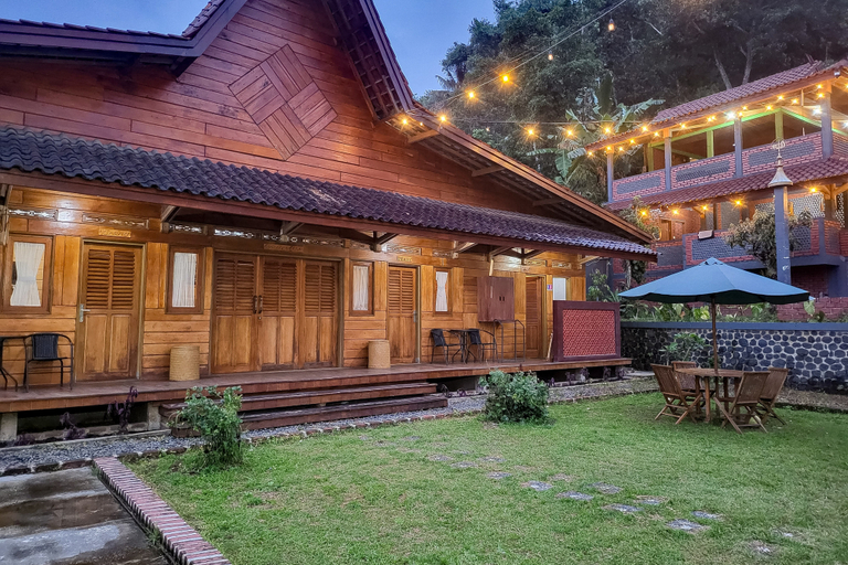 Others 5, RedDoorz @ Boemi Abah Garut, Garut