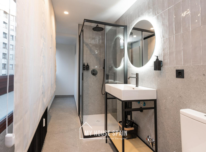 Bathroom, Novarooms by MyHouseSpain, Asturias