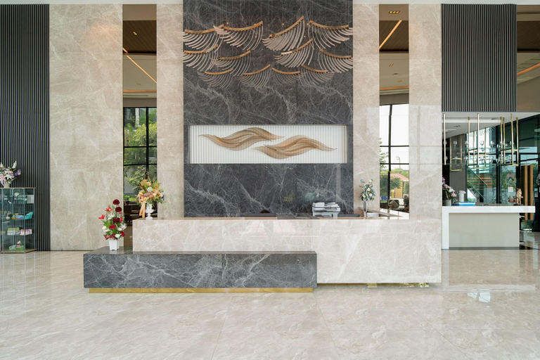 Public Area 4, Crystal Srivaree Suvarnabhumi Hotel, Bang Sao Thong