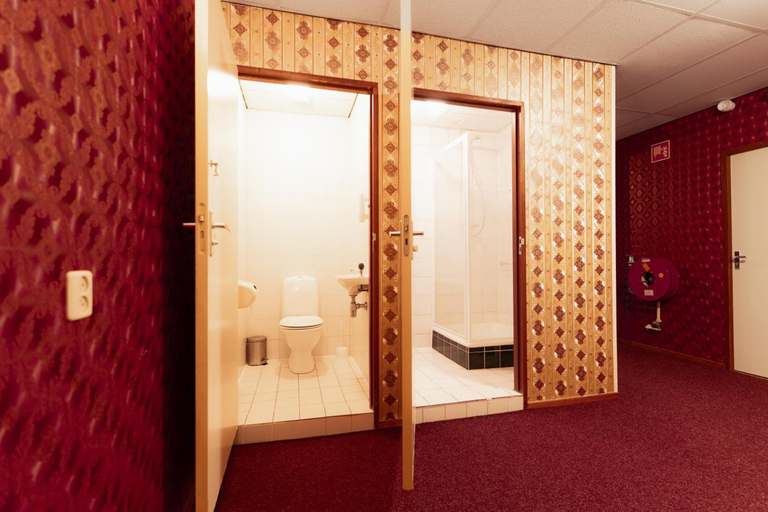 Bathroom 5, Hotel 't Heerenlogement, Harlingen