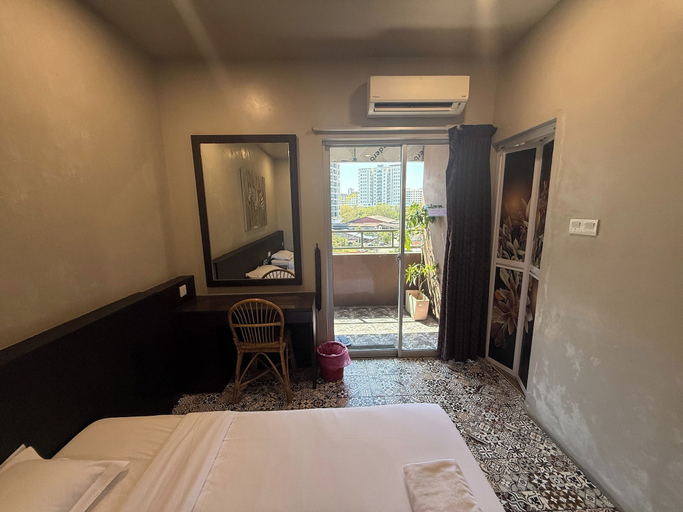Room 2, Aikka Hotel, Seberang Perai Utara
