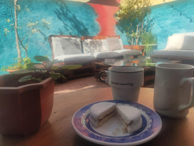 Food & Drinks, Patio Urbano Suites & beds, Montevideo