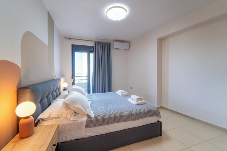 Bedroom 3, Opsis The CityScape Apartment, Crete