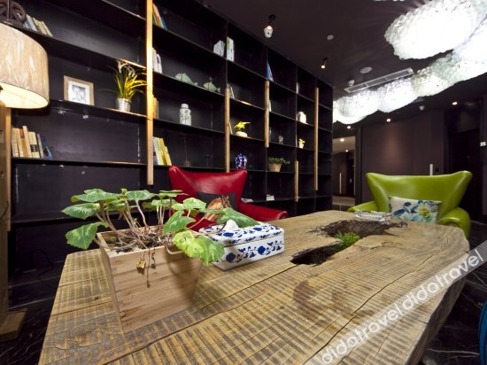 Others 2, Made Lane Inn, Wenzhou