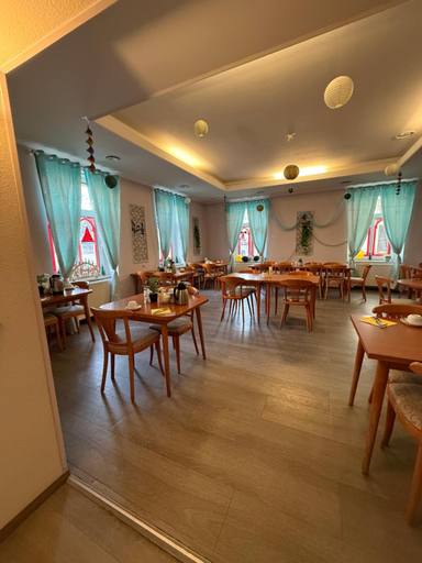Food & Drinks 2, Rathaushotel, Erzgebirgskreis