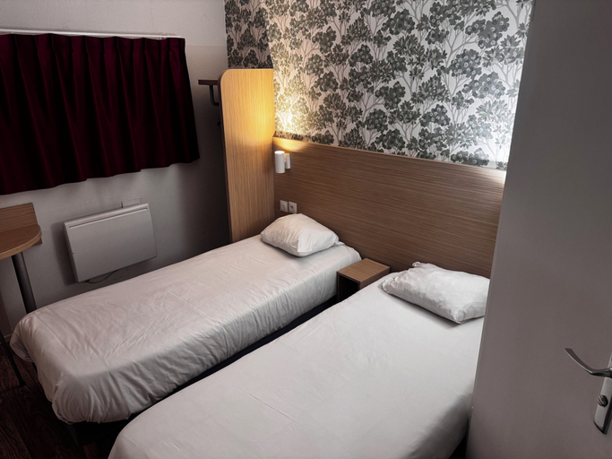 Bedroom 2, Hôtel Classe Eco Reims Tinqueux, Marne