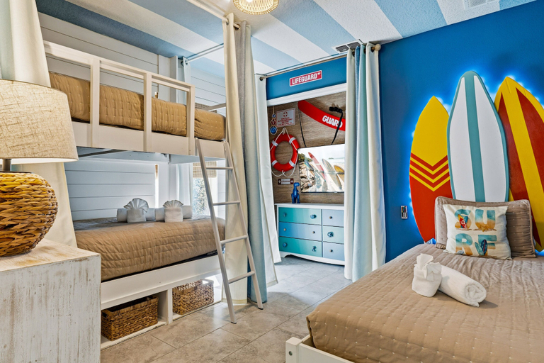 Bedroom 2, Anchors Away House 4 Bedroom, Polk