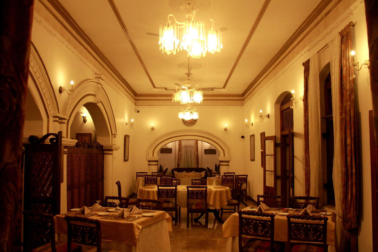 Food & Drinks, Manor House Boutique, Harispattuwa